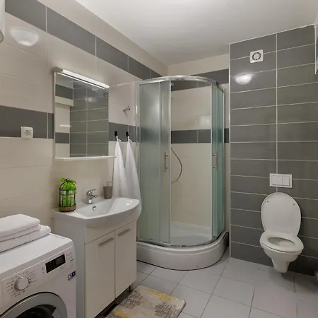 Maja Apartmán Komarna